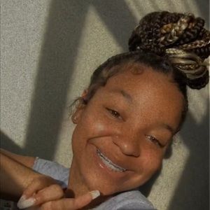 Meet your Posher, Cameron